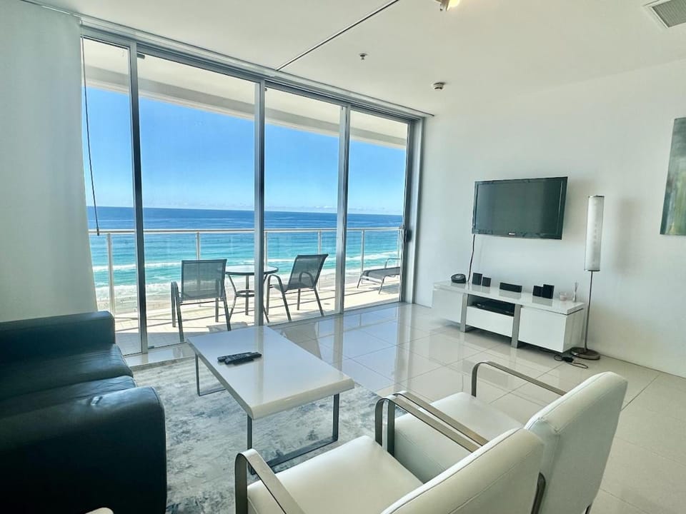 Living room, Sea view