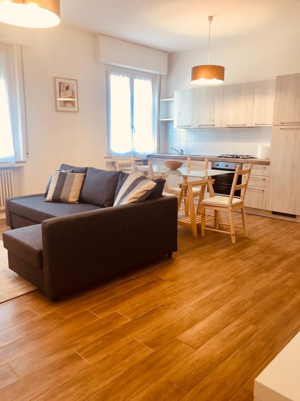 Living room, Dining area