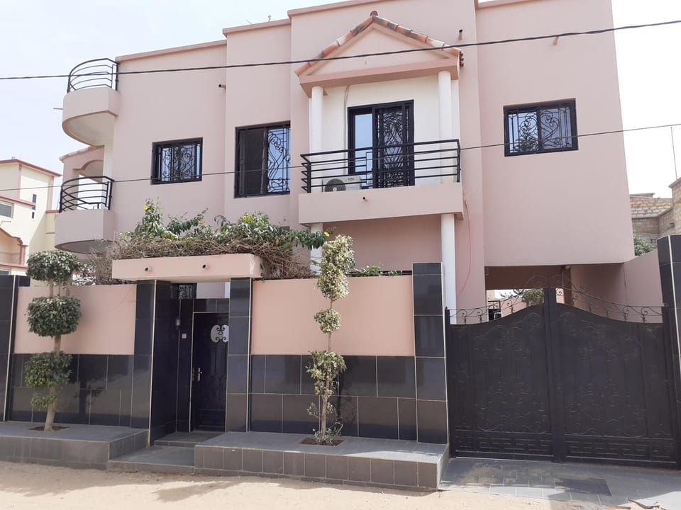 Belle Villa Nassima Villa in Thiès Region, Senegal