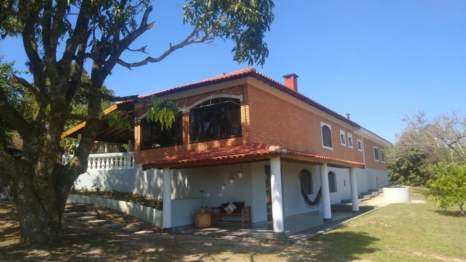 Linda Chácara - Águas de São Pedro - Próximo ao Parque Thermas Bed and Breakfast in State of São Paulo