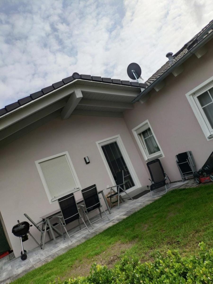 Patio, BBQ facilities, Garden