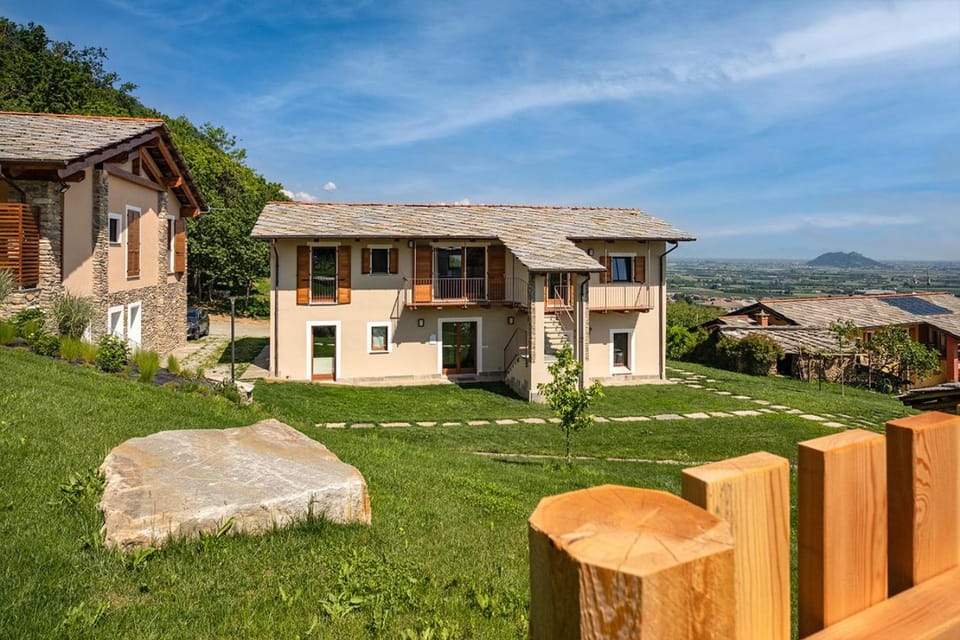 Property building, Natural landscape, Garden view