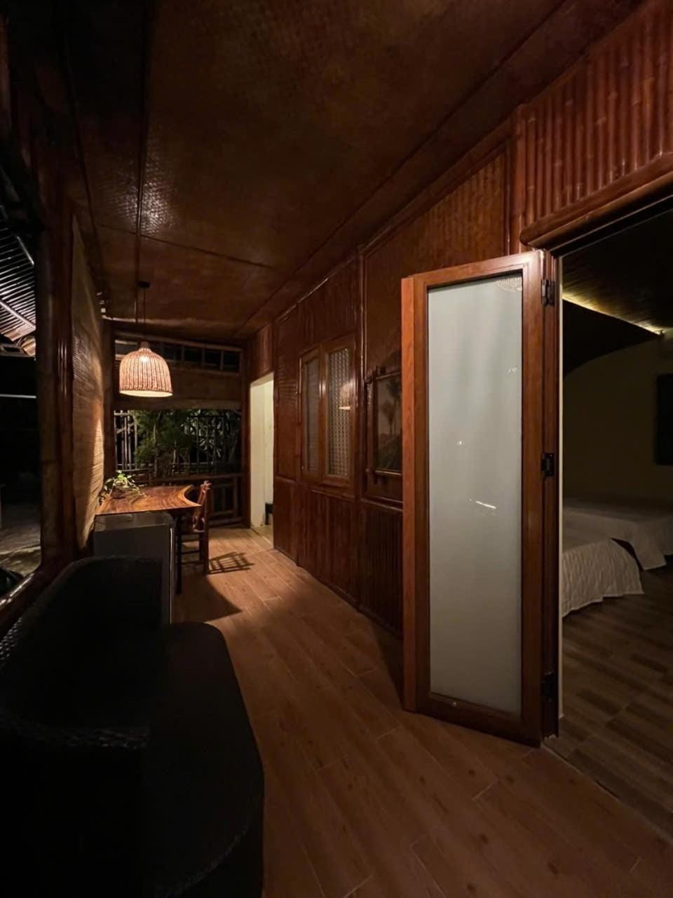 Night, Living room