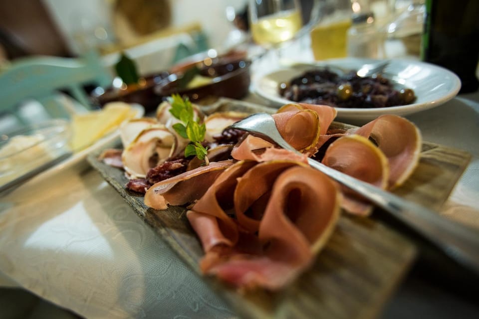 Restaurant/places to eat