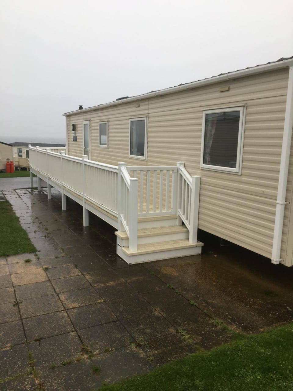 Property building, Patio, Facade/entrance