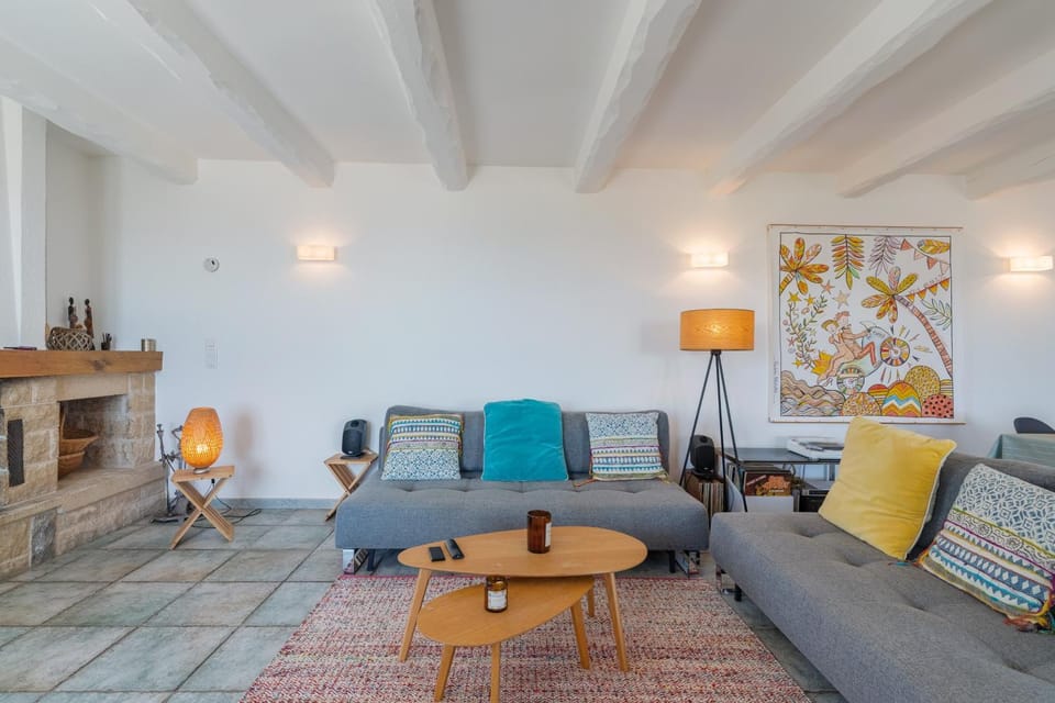 Property building, Living room