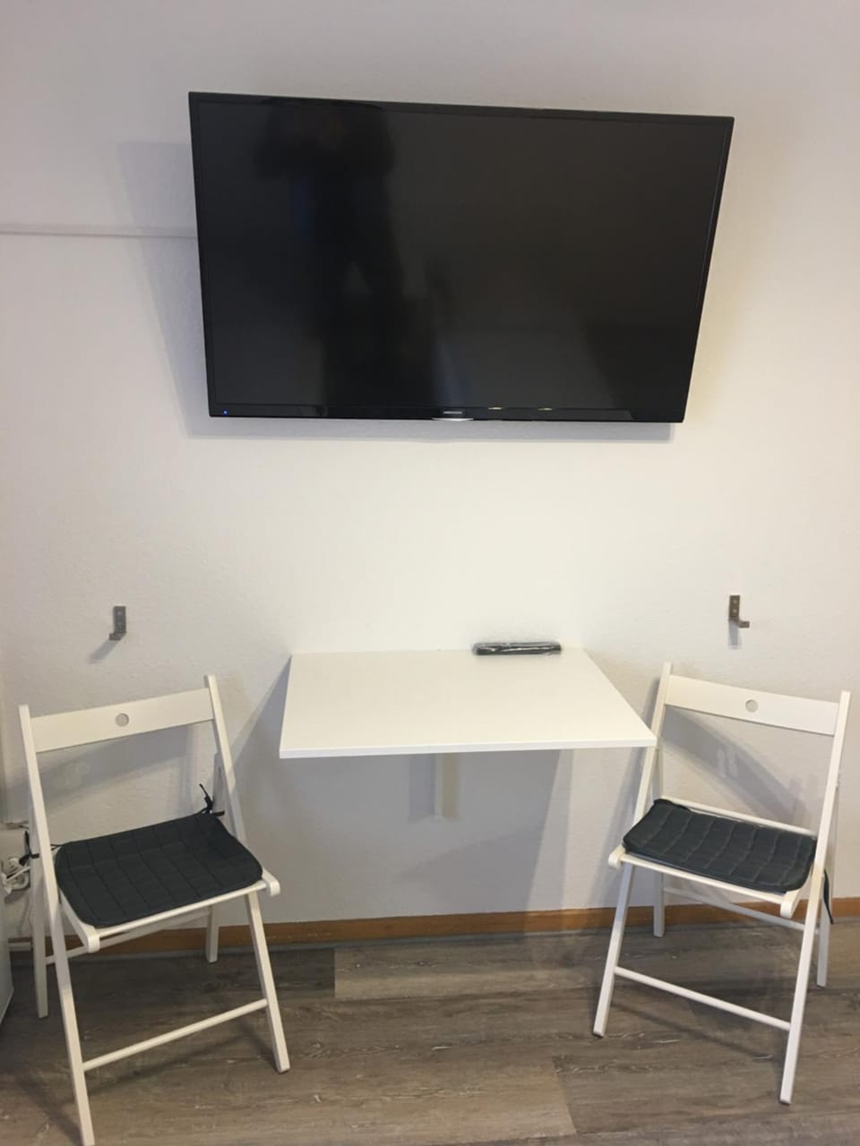 TV and multimedia, Dining area