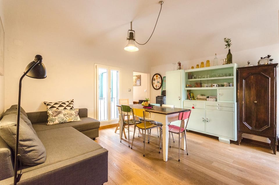 Balcony/Terrace, Living room, Seating area, Dining area