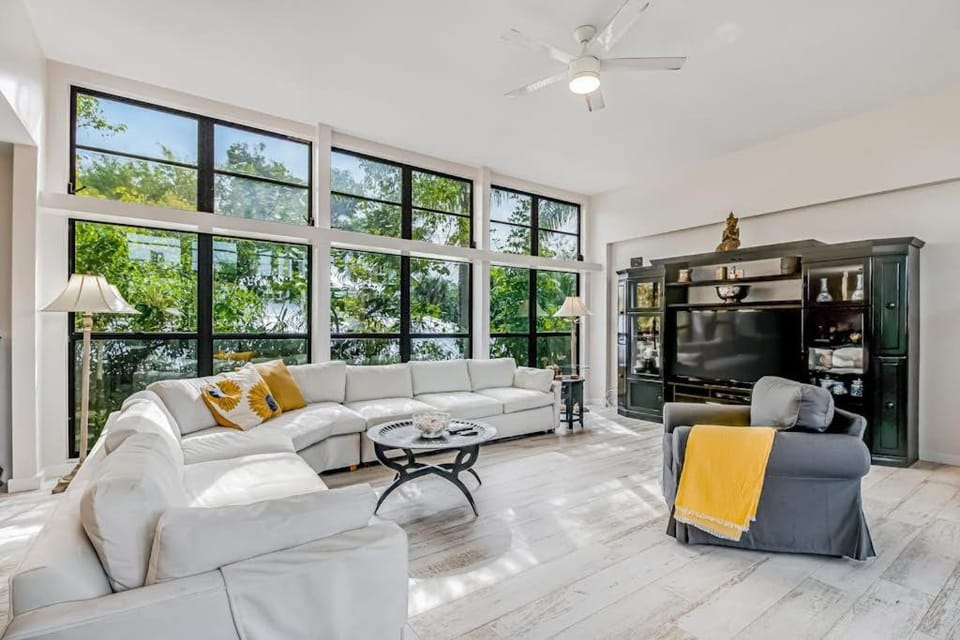 Orient Expressed House in Longboat Key