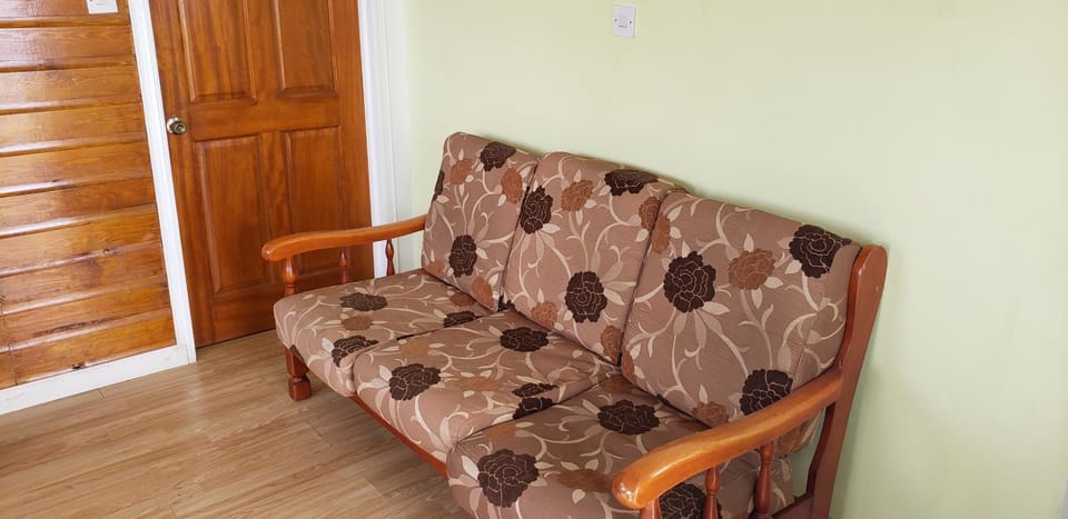Unit 5/6 Private Apartment - Roseau Apartment in Dominica