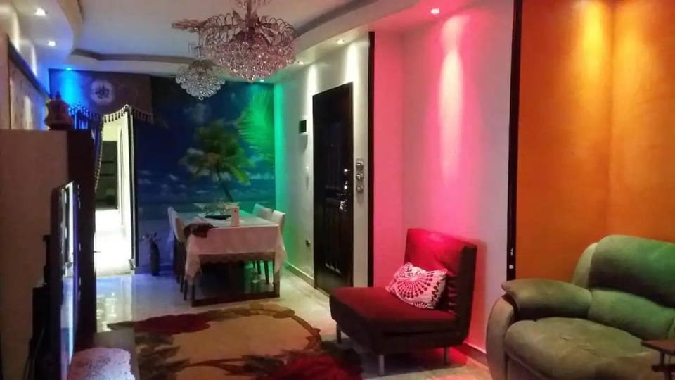 Private Room In Apartment with Sea & Hilton View Bed and Breakfast in Alexandria