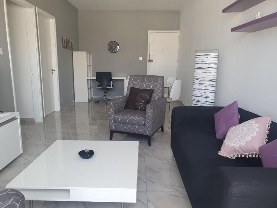 Great views apartment. Apartment in Germasogeia