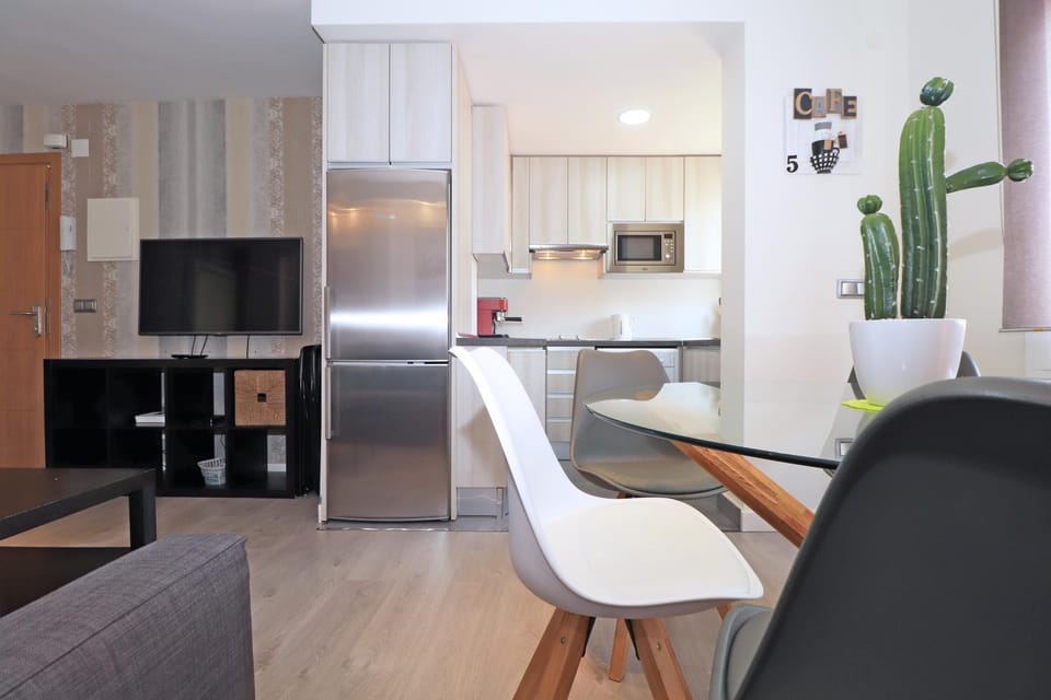 Kitchen or kitchenette, Living room, Seating area