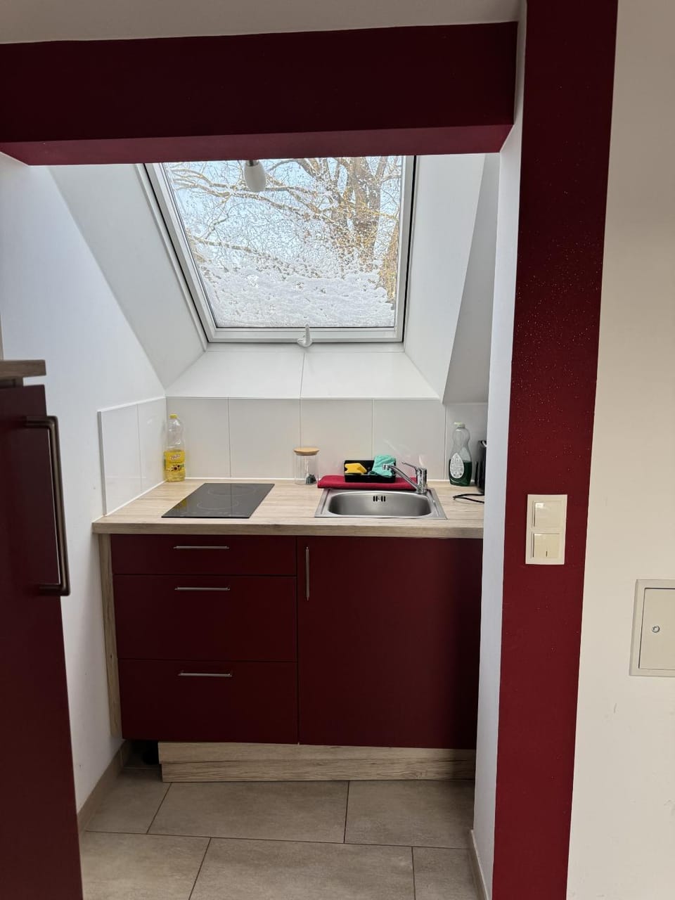 Kitchen or kitchenette