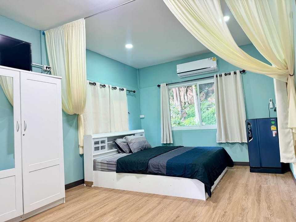 นพรัตน์การ์เด้นฮิลล์ Bed and Breakfast in Thailand