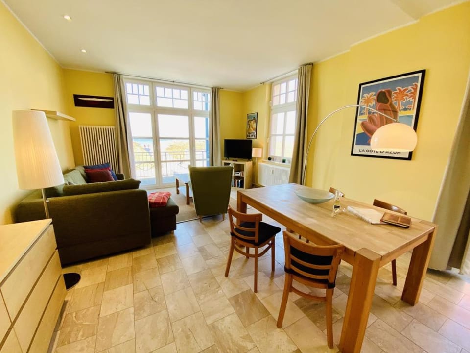 Strandpalais/Luv Apartment in Mecklenburg-Vorpommern, Germany