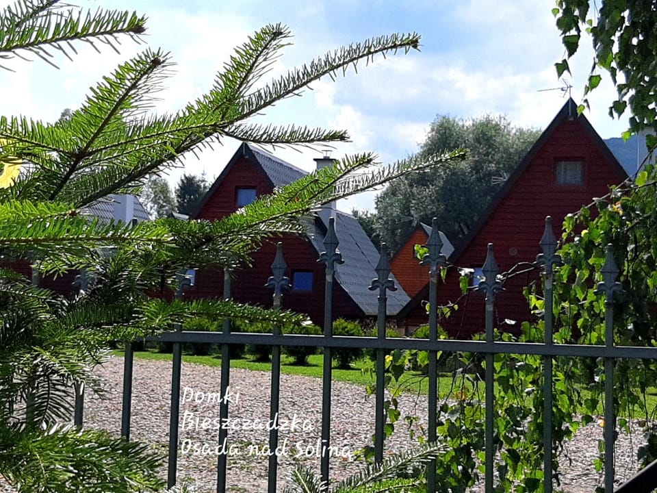 Property building, Garden, Area and facilities