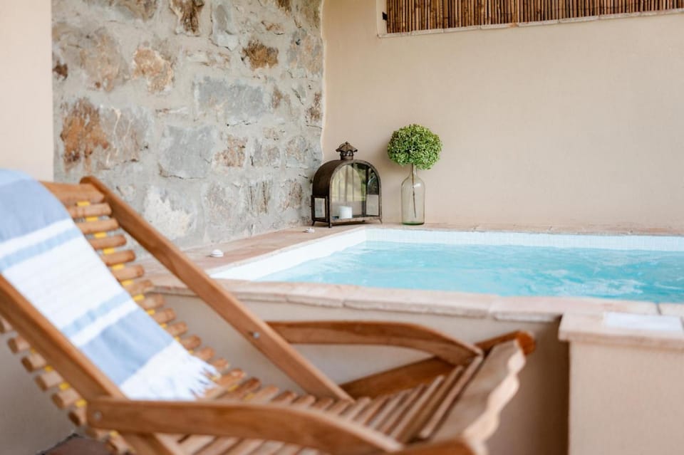 Natural landscape, Hot Tub