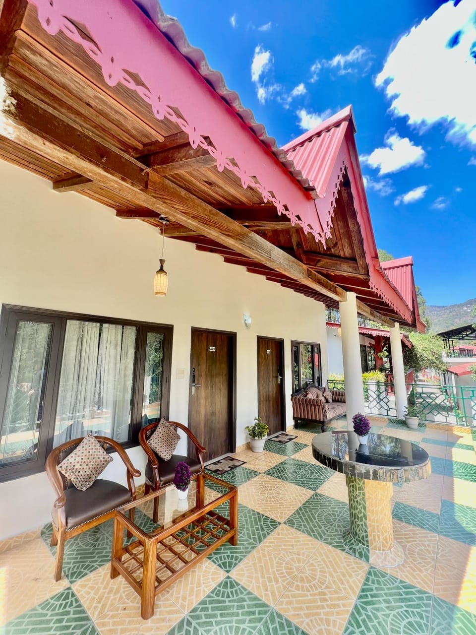 Property building, Seating area