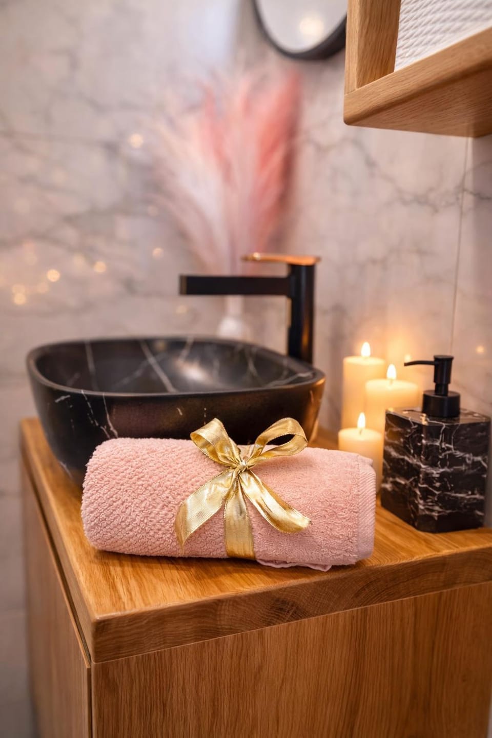 Bathroom, towels