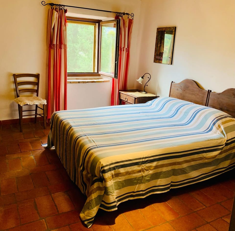 Podere Pinzicalari Bed and Breakfast in Tuscany