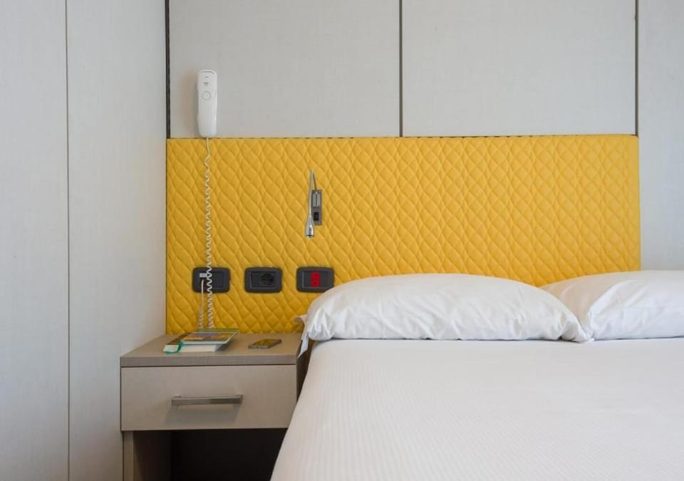 Camplus Bononia Casa per Ferie Hostel in Bologna