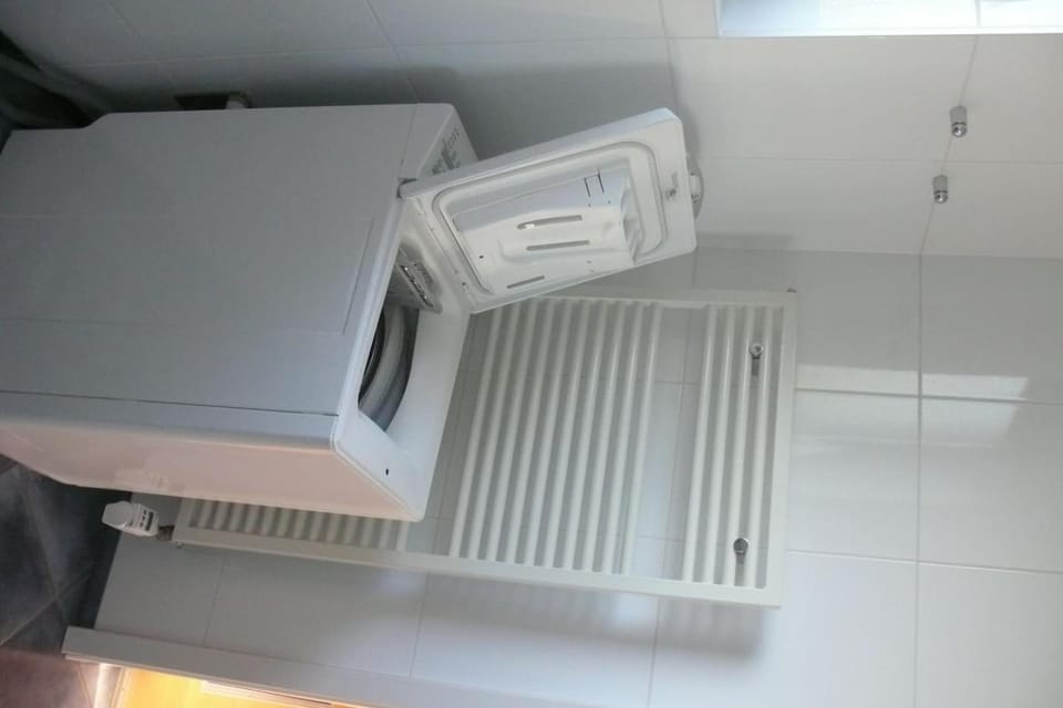 Bathroom, Decorative detail