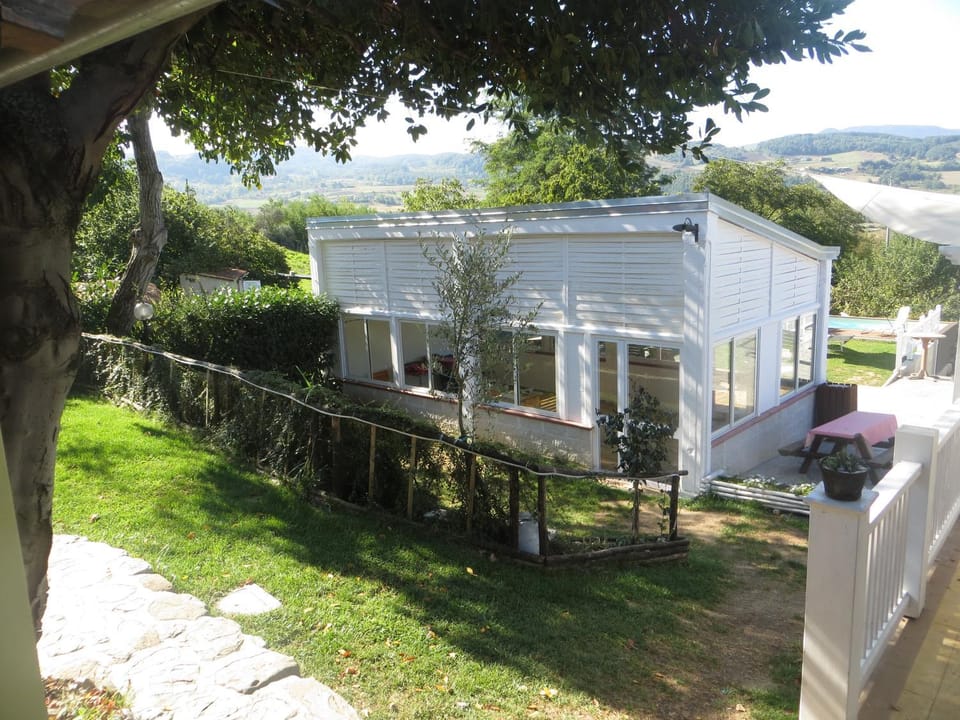 Property building, Garden