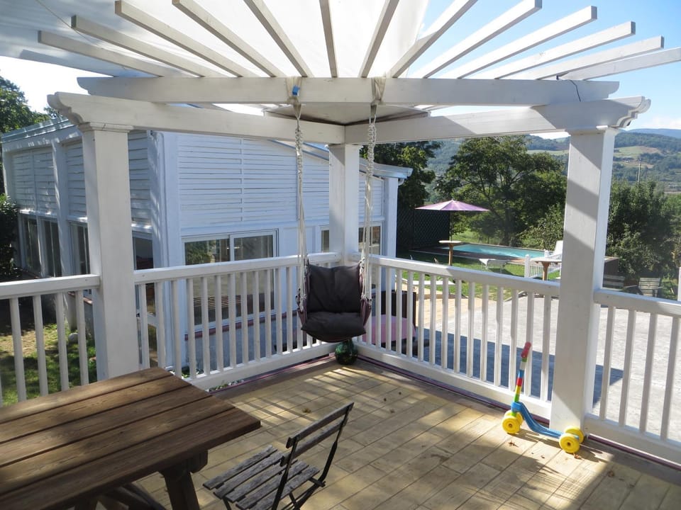 Patio, Balcony/Terrace