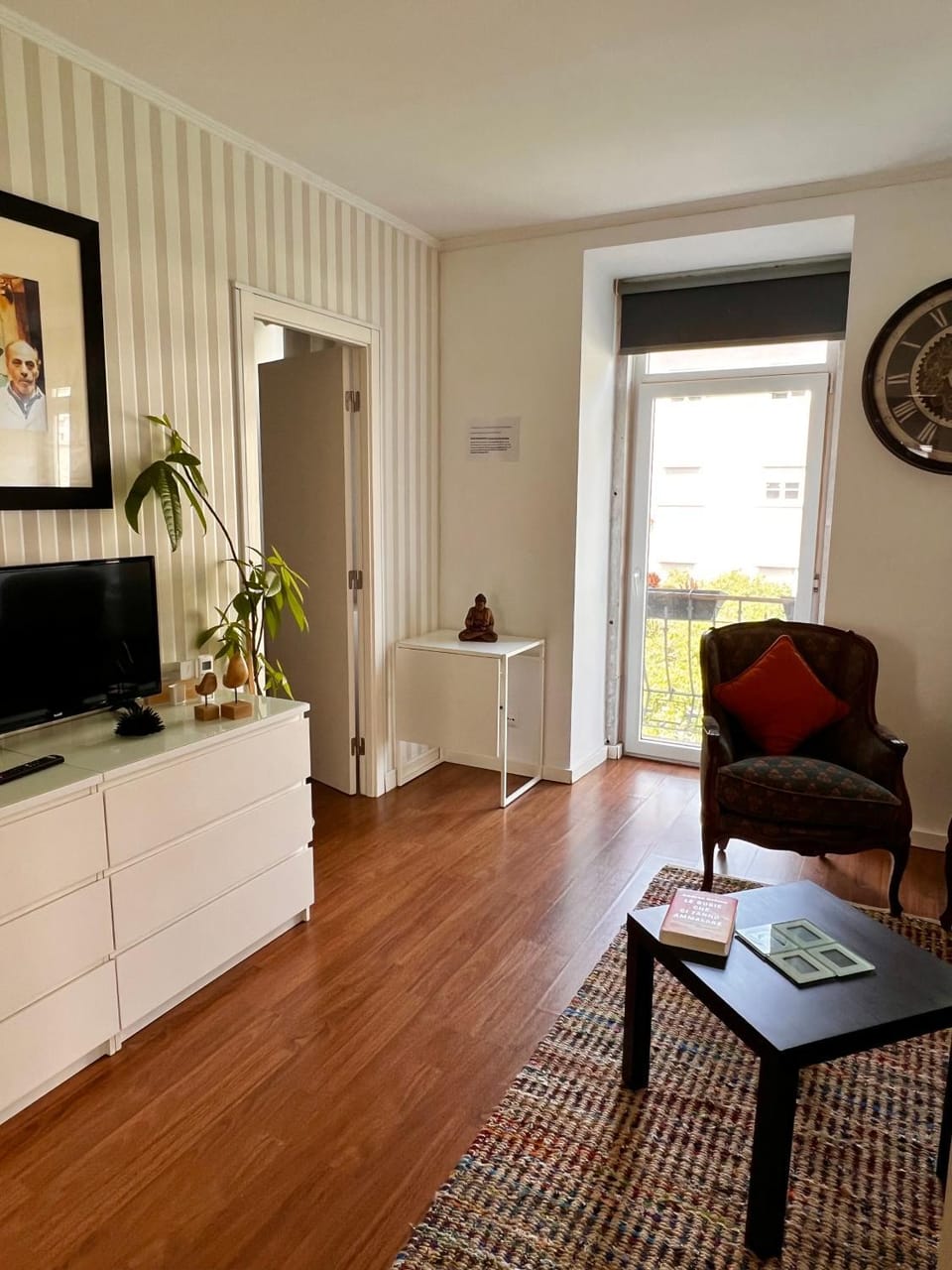 Luxury part of the city - Modern Apartment with Airconditioning - near Subway Apartment in Lisbon