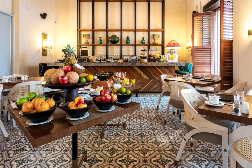 Breakfast, Buffet breakfast