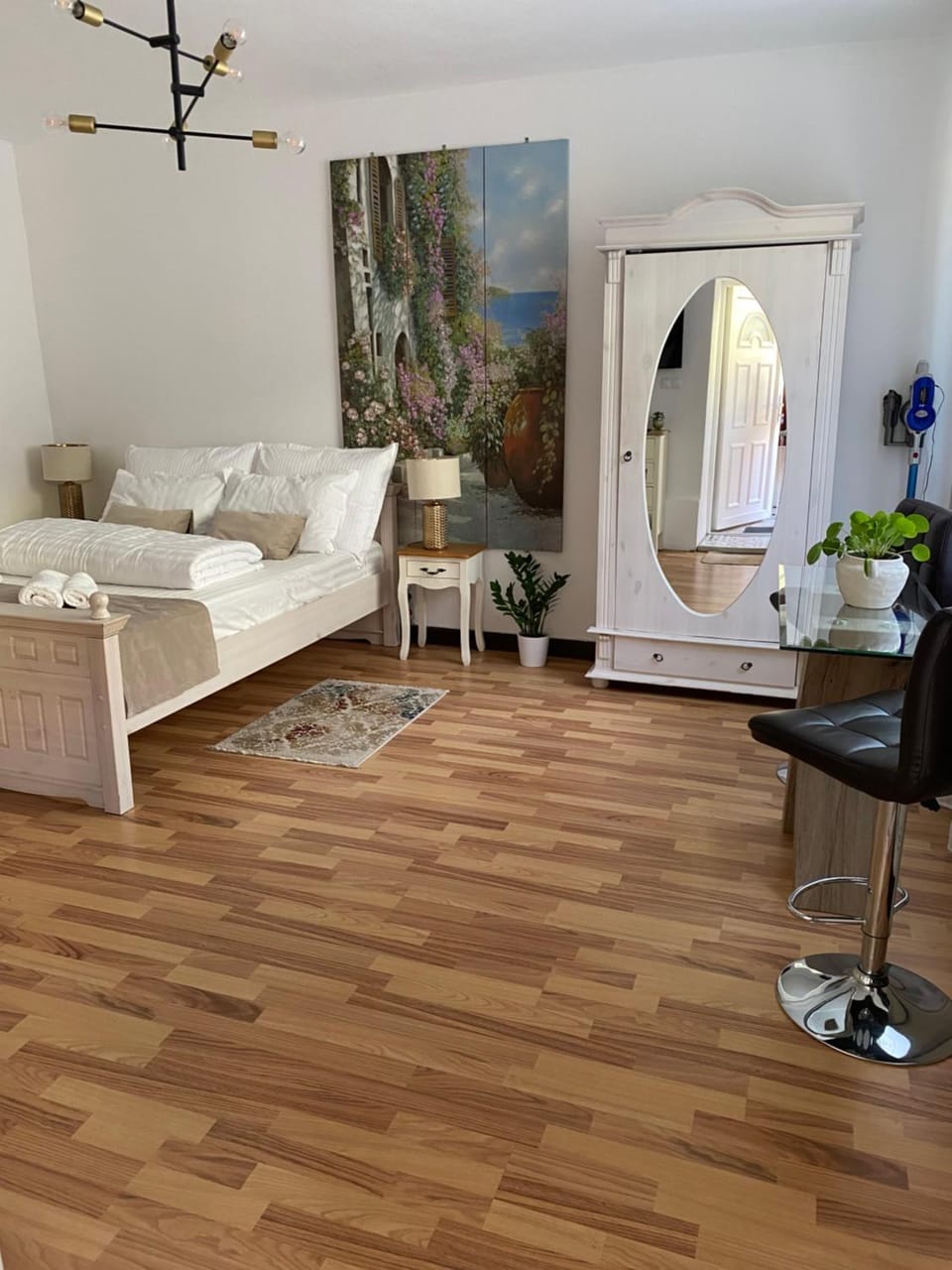 Communal lounge/ TV room, Bedroom