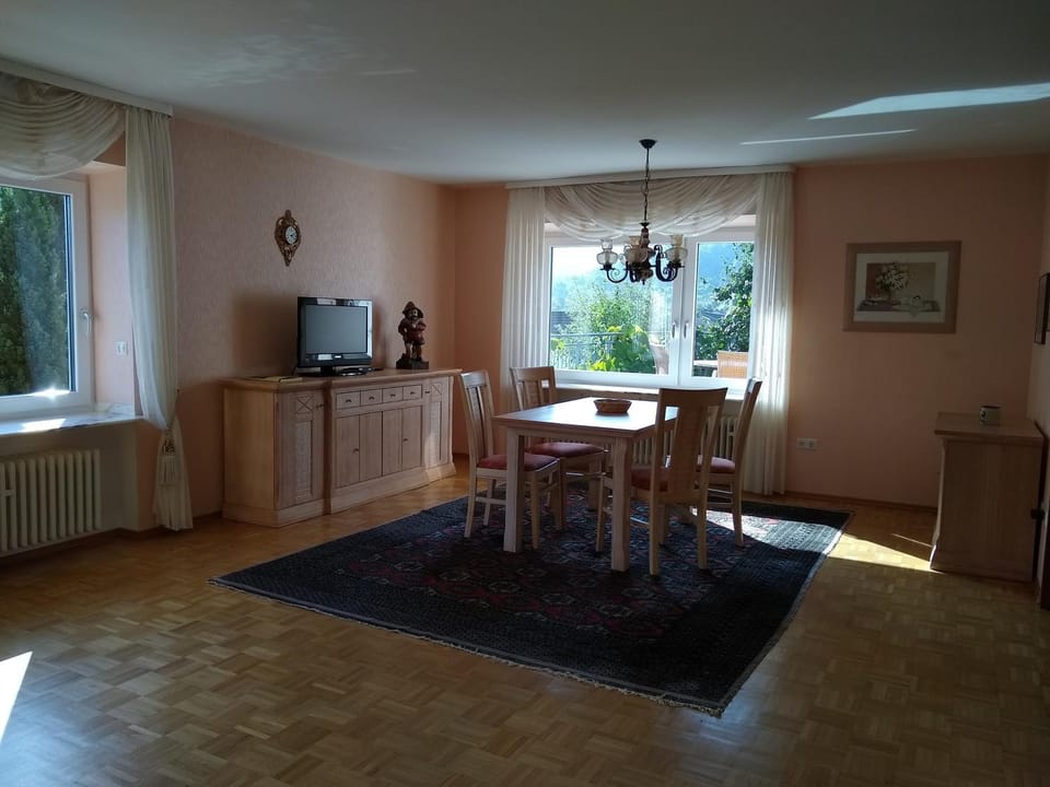 Burgblick-Fewo Töpfer Apartment in Rhineland-Palatinate