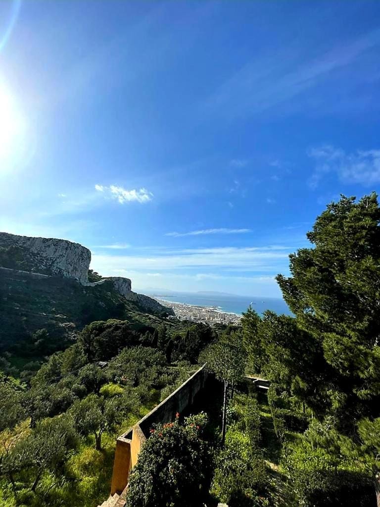 Casa "Le Terrazze" House in Sicily