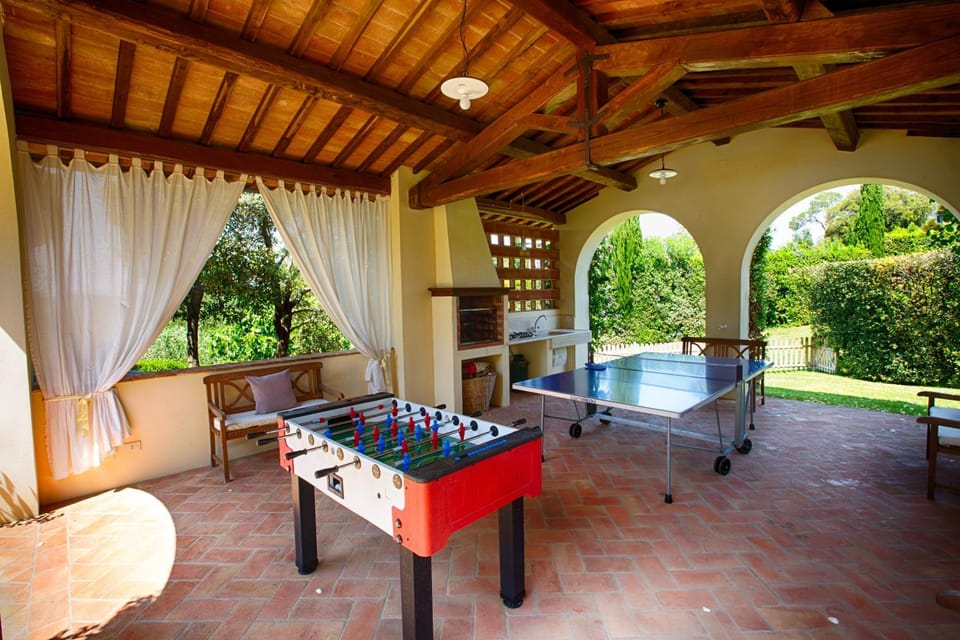 Billiard, Table tennis, Pool view