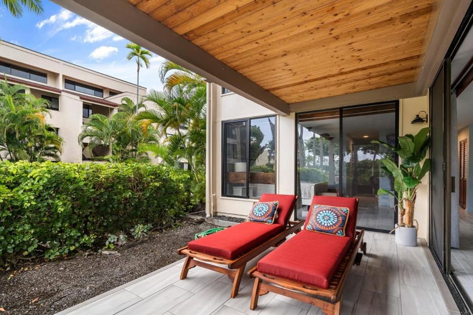 Keauhou Kona Surf & Racquet Club#6-101 House in Big Island