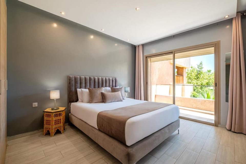 Coin Lumineux à Prestigia Piscine - vue Atlas Apartment in Marrakesh