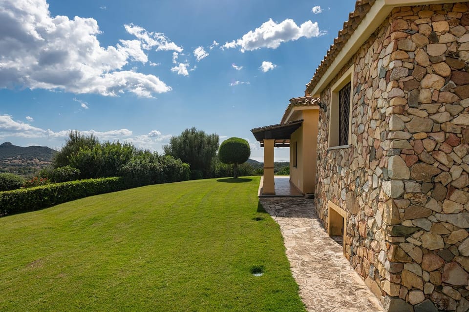 Property building, Garden, Garden view