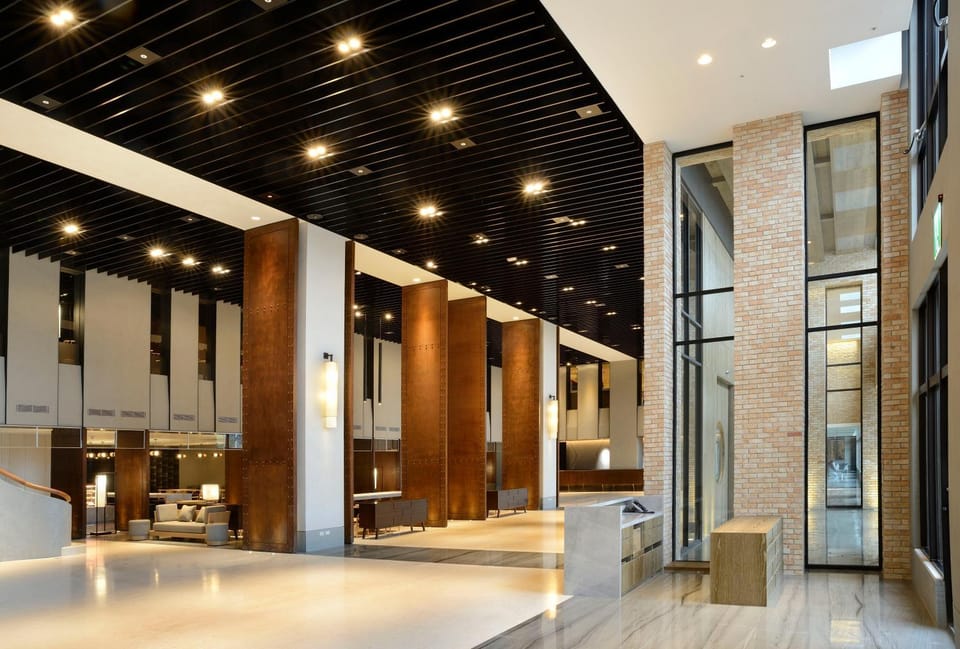 Facade/entrance, Lobby or reception, Lounge or bar