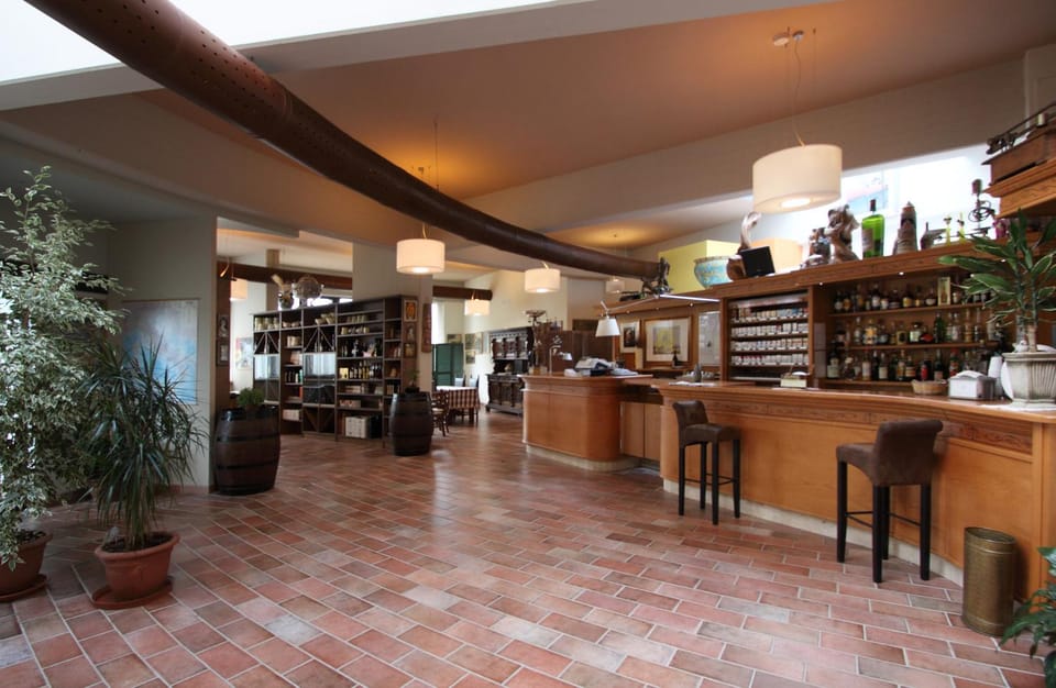 Lounge or bar