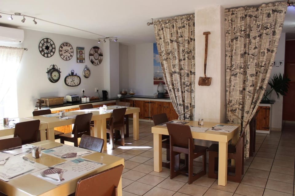 Restaurant/places to eat, Dining area