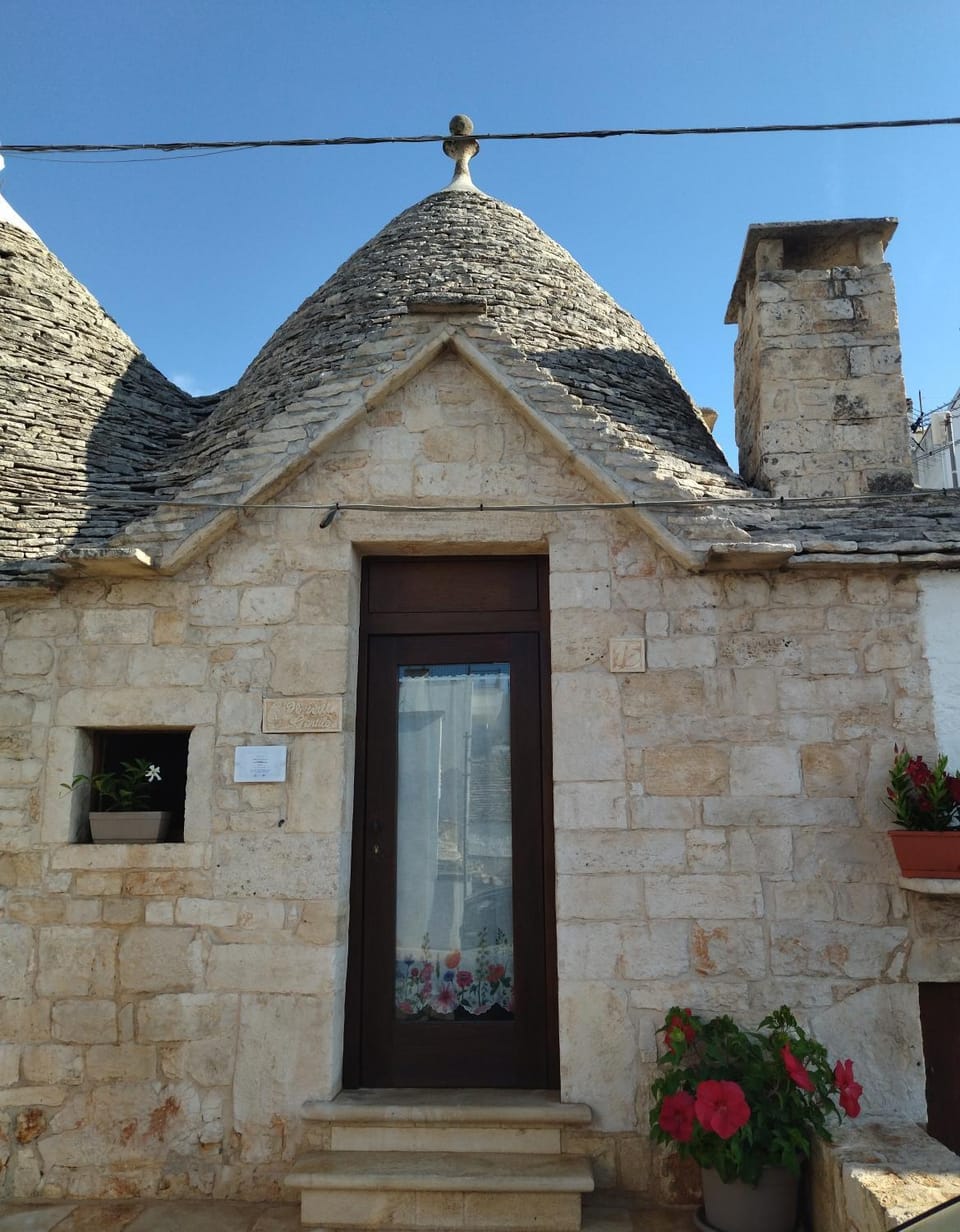 IL TRULLO GENTILE ALBEROBELLO Bed and Breakfast in Province of Taranto