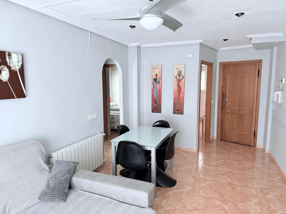 TV and multimedia, Dining area