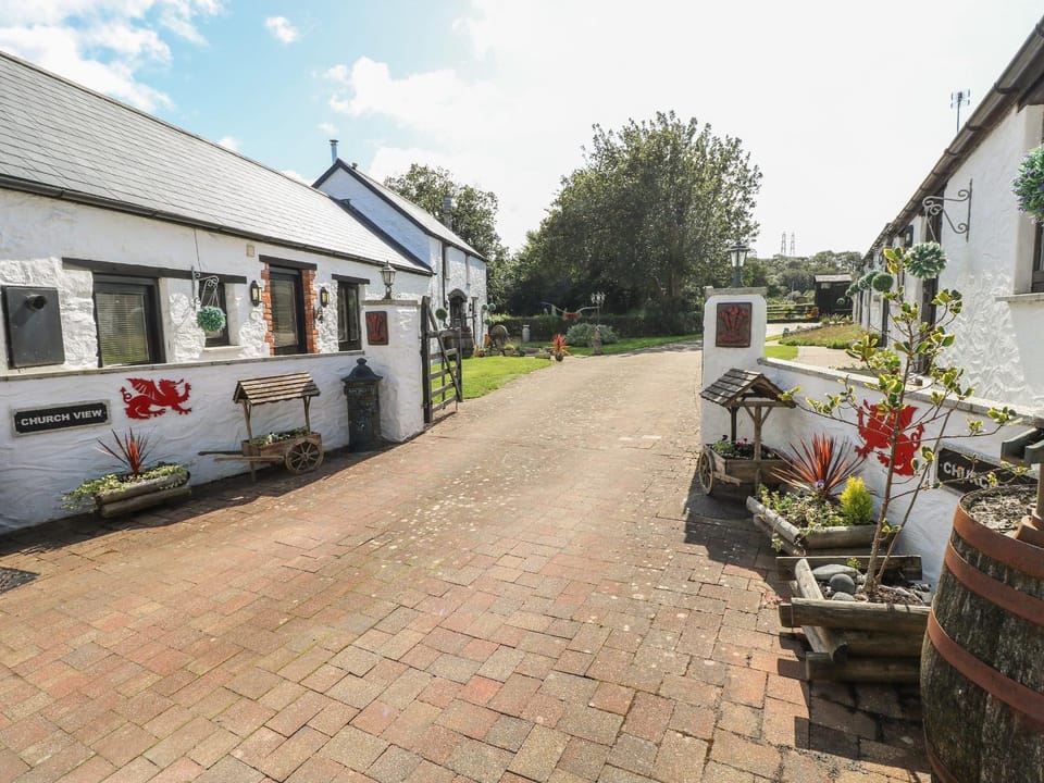 Cowslip Cottage House in Wales