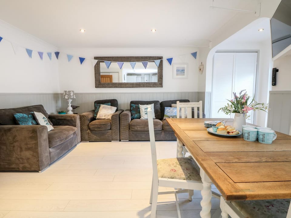 Offshore Apartment in England