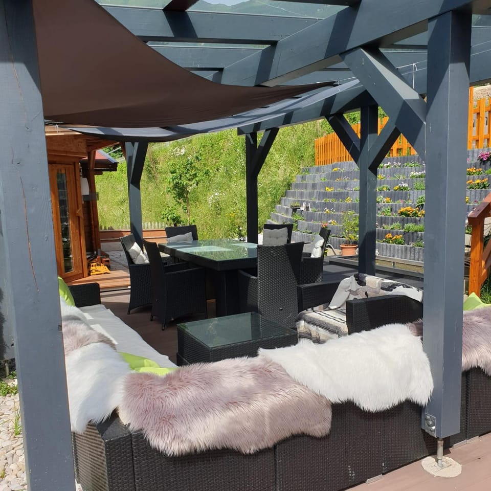 Chalet Berni Apartment in Zell am See