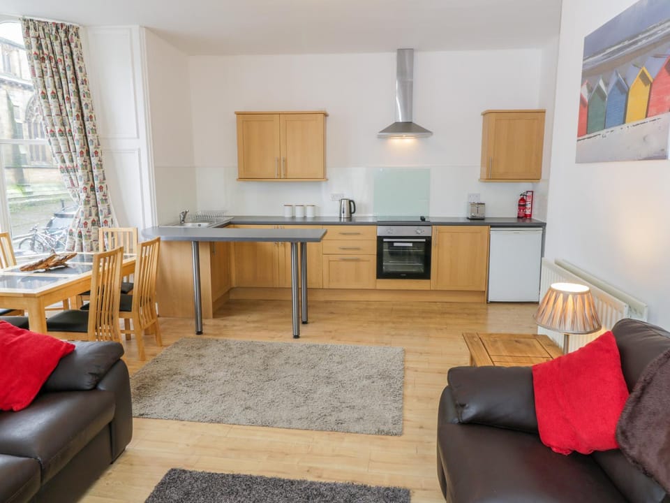 1 Church Square Apartment in England