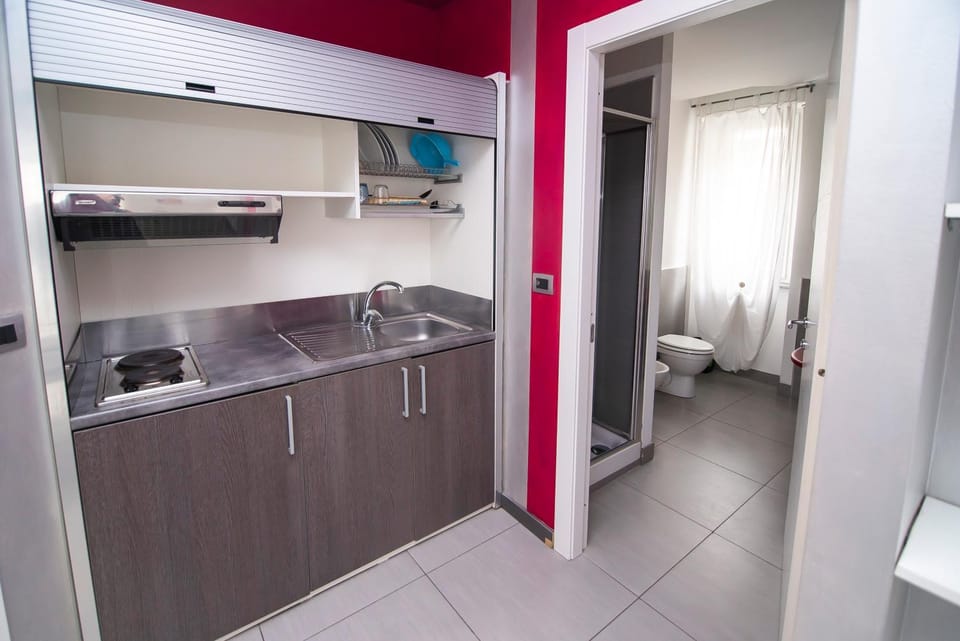 Kitchen or kitchenette