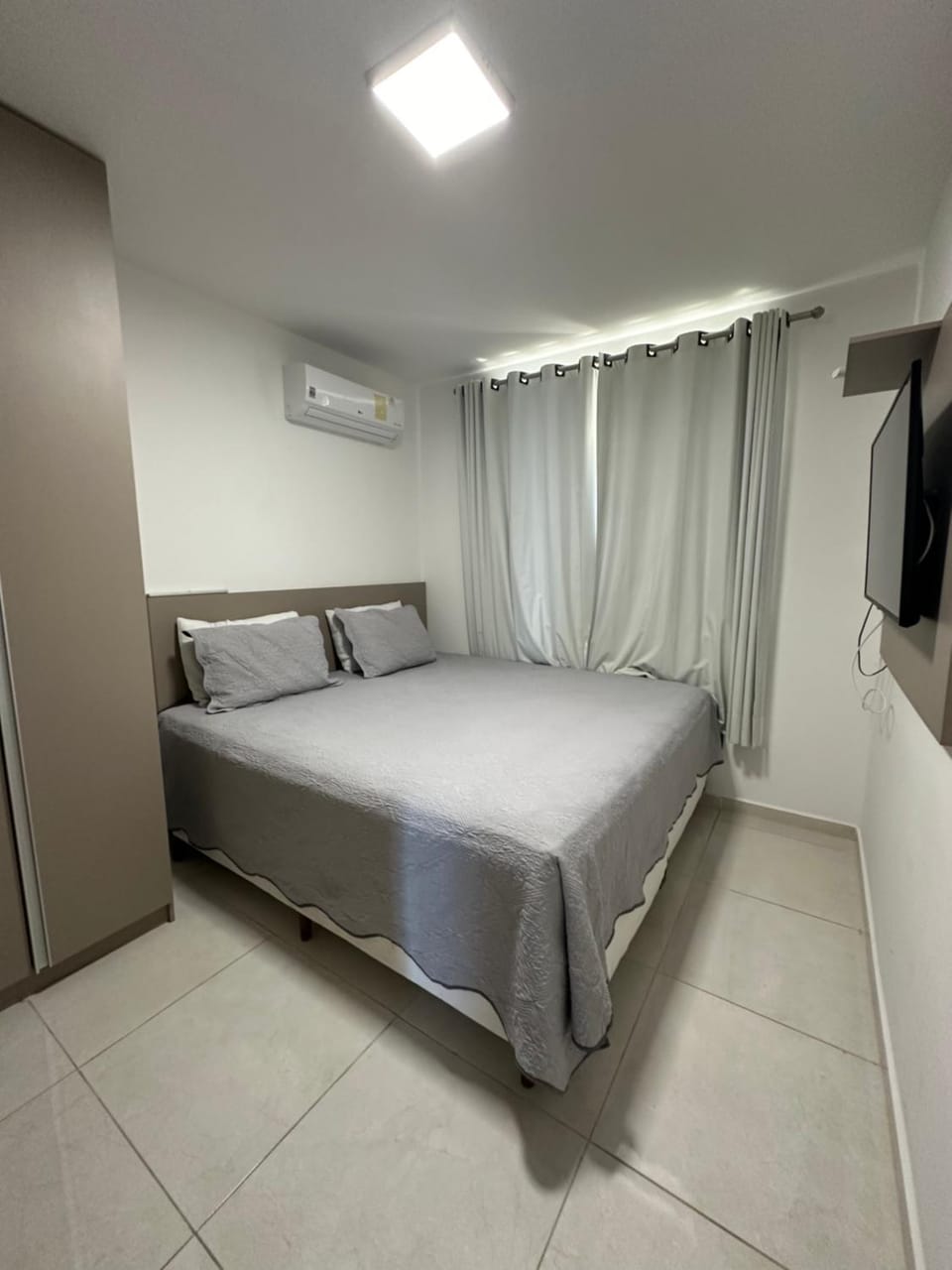 TV and multimedia, Bedroom, air conditioner