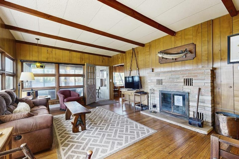 A Voyageur View House in Wisconsin